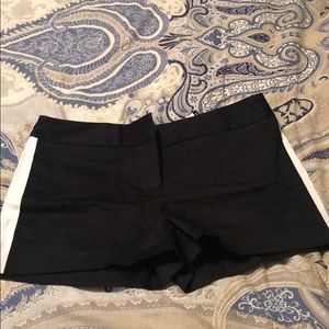 Express- Tuxedo Style Shorts. New with Tags. 4